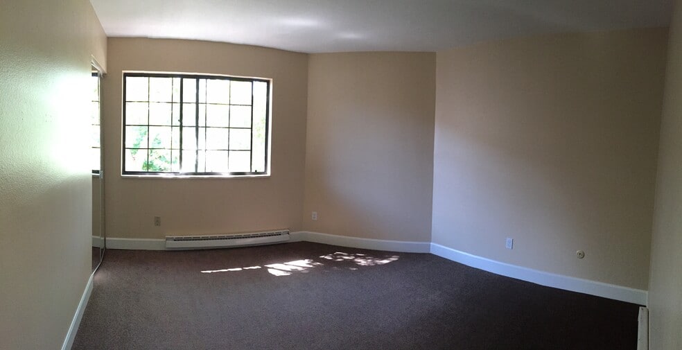 Bedroom 1 - 1832 Spruce St