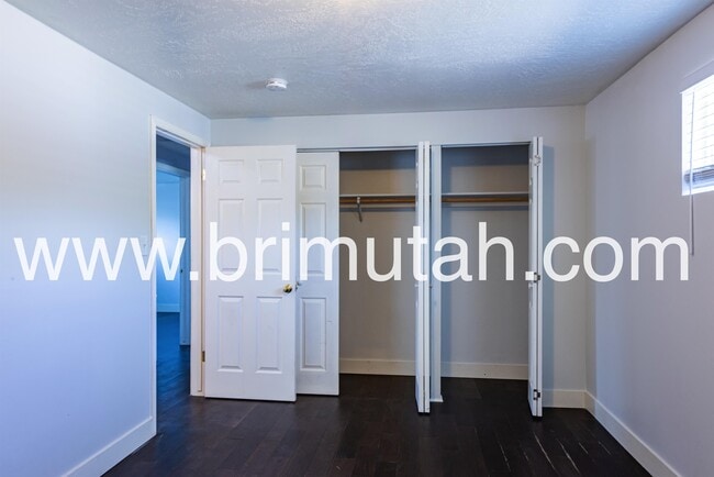 Building Photo - 1313 E 8425 S