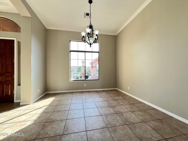 Building Photo - 3550 E June Cir