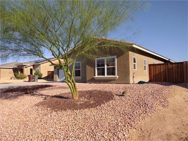 Building Photo - Coming Soon! Must See!!!! Spacious 4 Bedroom 3 Bath In Desert Knoll Community!!!