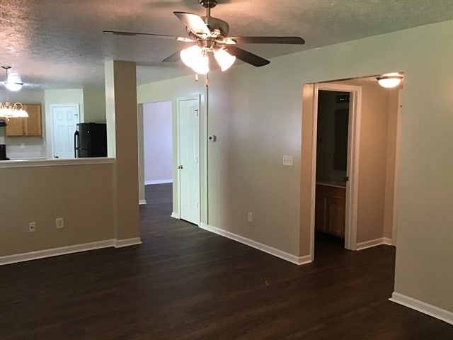 Building Photo - 5622 Decatur Ridge Dr