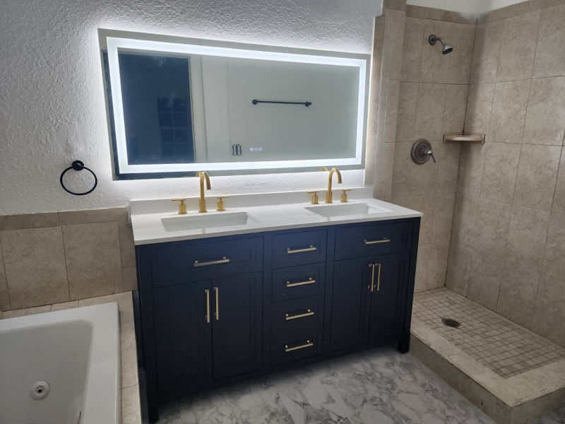 Building Photo - 205 NW 12th Ave