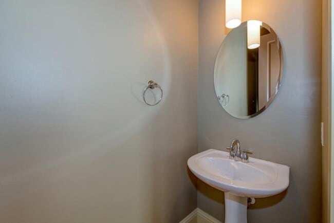 Building Photo - 4685 Dogwood Aly