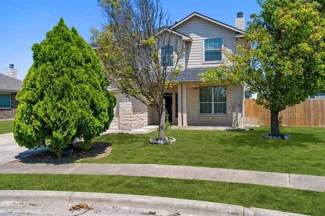 Building Photo - 101 Redwood Dr