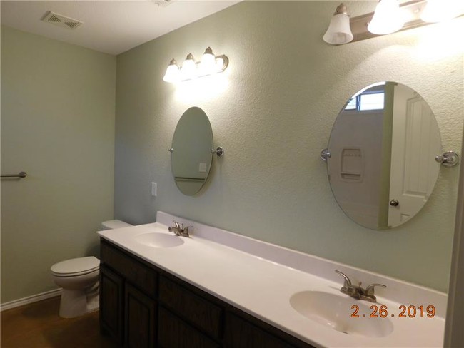 Building Photo - 3202 Rockwall Dr