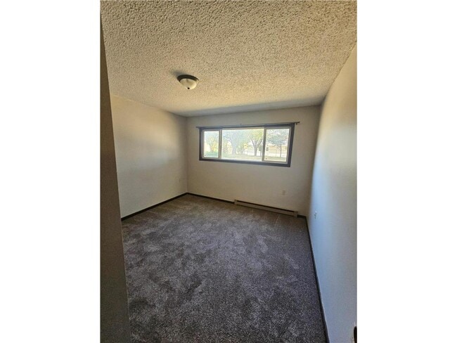 Building Photo - 808 Hills Ave