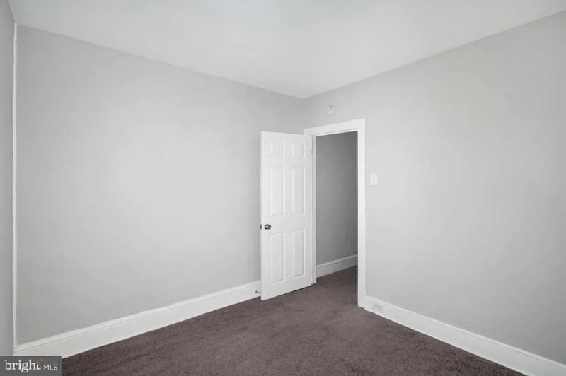 Building Photo - 2100 Mifflin St