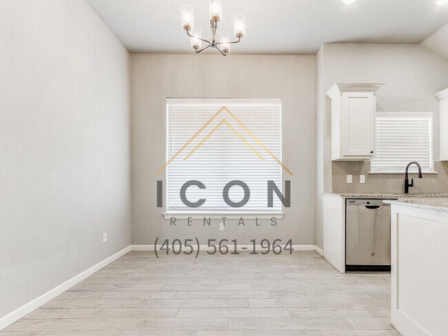 Building Photo - 4509 Desert Spring Ct