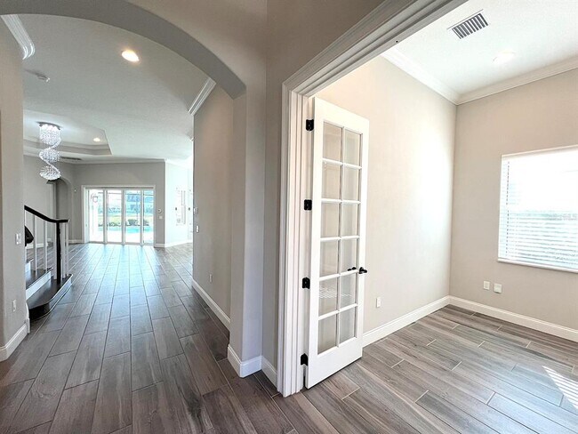 Building Photo - 15 Sandpiper Ln