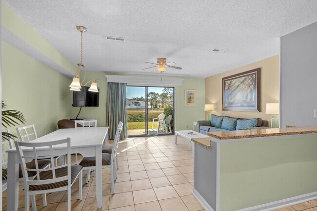 Building Photo - 203 Double Eagle Dr