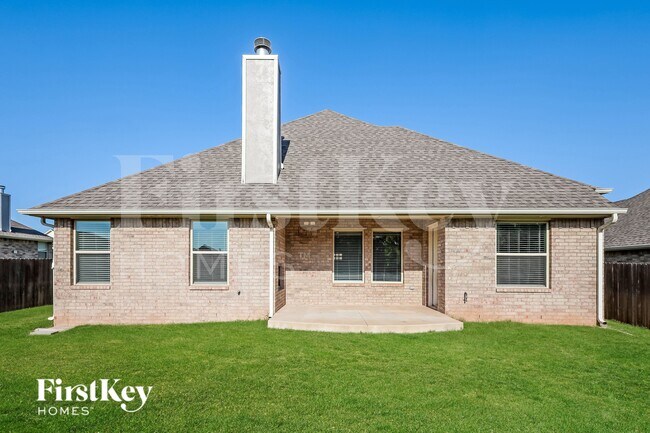 Building Photo - 2809 Cypress Springs Blvd
