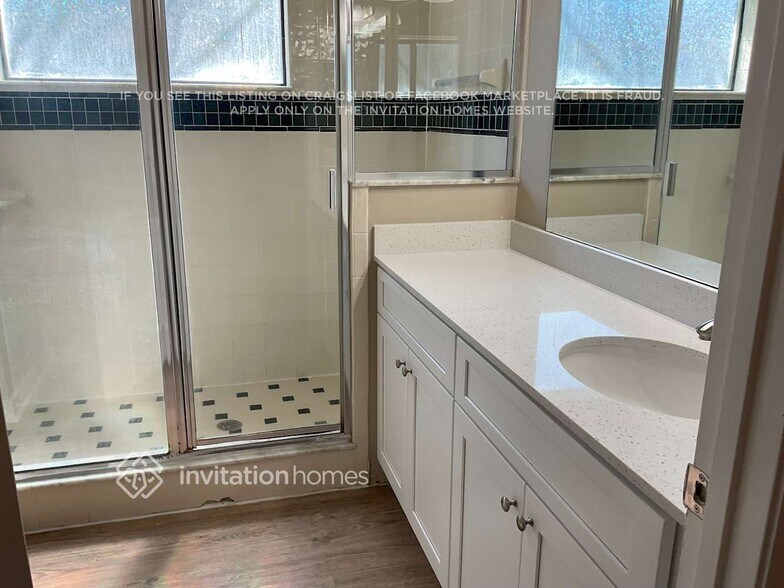 Building Photo - 11252 Stoney Point Ln W