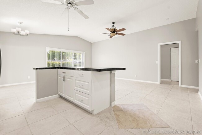 Building Photo - 1209 Pine Sage Cir