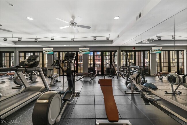 Building Photo - 23161 Fashion Dr