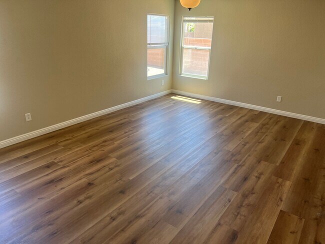 Building Photo - Stunning Two-Story Home in Desirable Iron ...