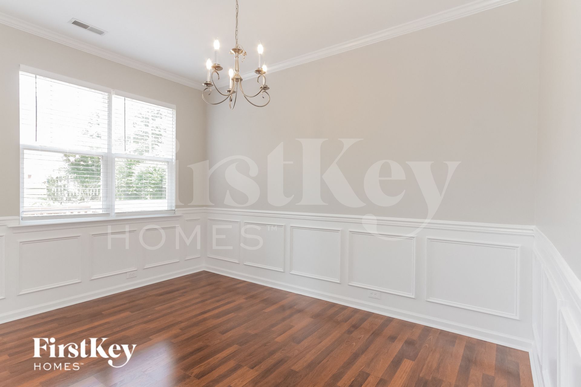 Building Photo - 2607 Winding River Dr