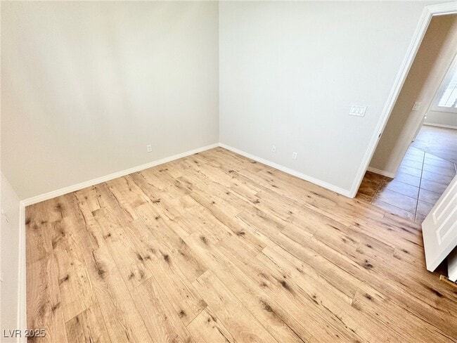 Building Photo - 4421 N Prospect Hill Ct