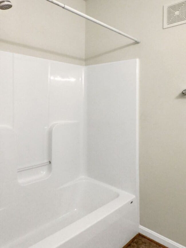 Building Photo - Pet Friendly Condo with Deck and 1 Car Garage