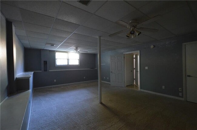 Building Photo - 79 Viola Dr