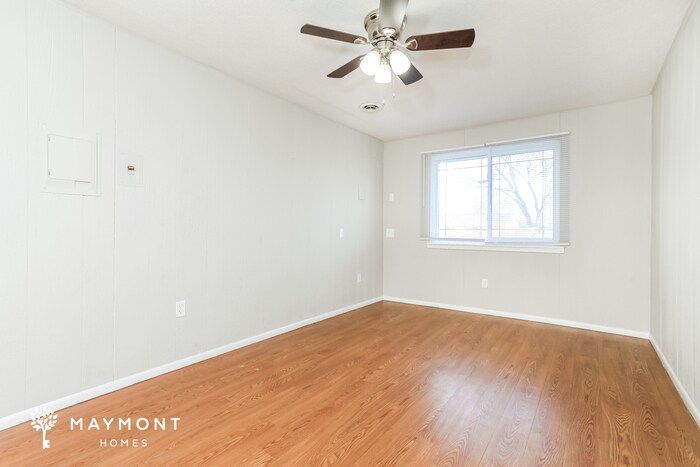 Building Photo - 736 Marbea Dr