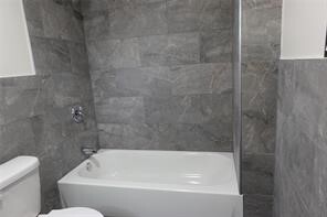 Building Photo - 37 Bigelow St