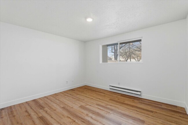 Building Photo - 774 S 1650 E