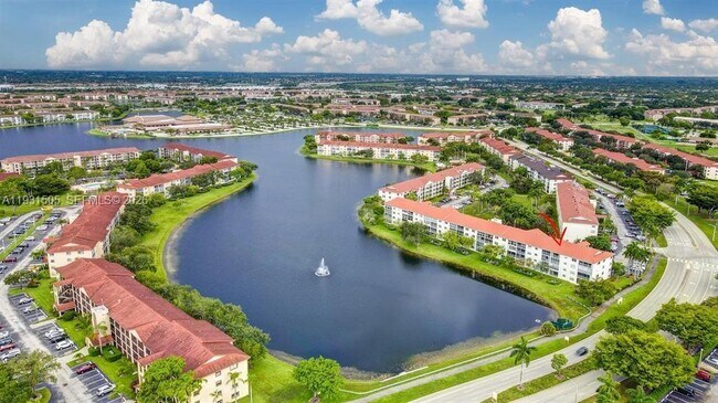 Building Photo - 301 SW 135th Ave