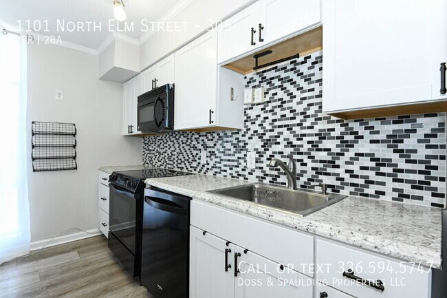 Building Photo - 1101 N Elm St