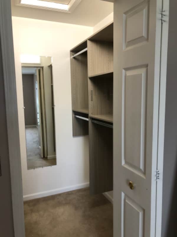 Building Photo - 51761 Adler Park Dr W