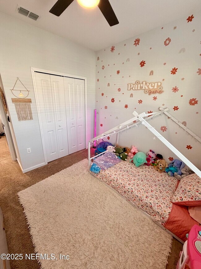 Building Photo - 293 Pine Bluff Dr