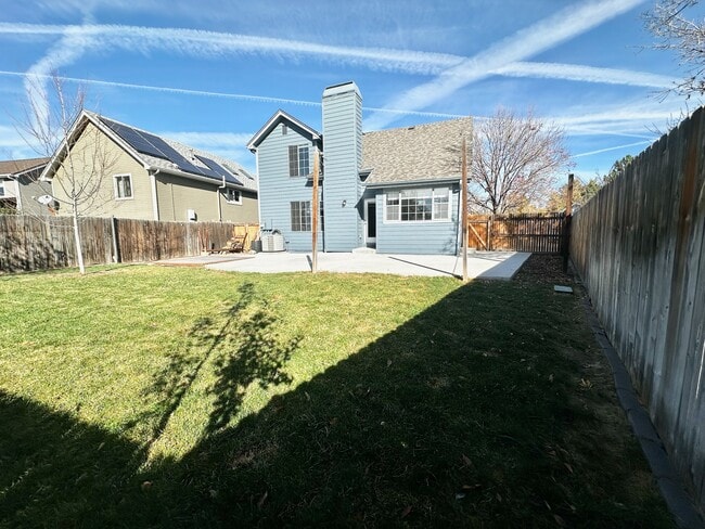 Building Photo - 1364 W 134th Dr