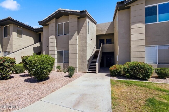 Building Photo - 7009 E Acoma Dr