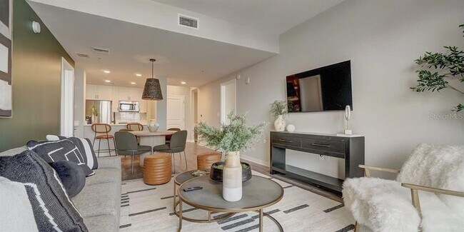 Building Photo - 55 W Church St