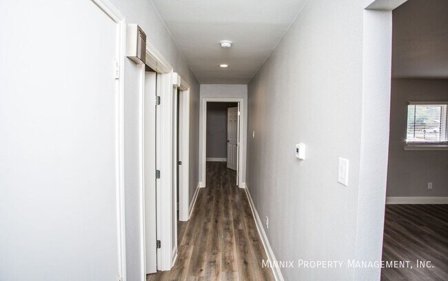 Building Photo - 4316 44th St