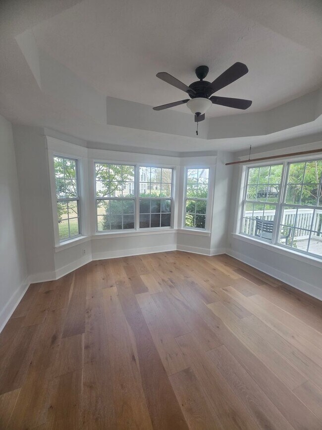 Building Photo - Beautifully remodeled home in LaVergne