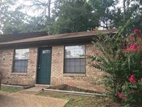 Building Photo - 2360 Hartsfield Way