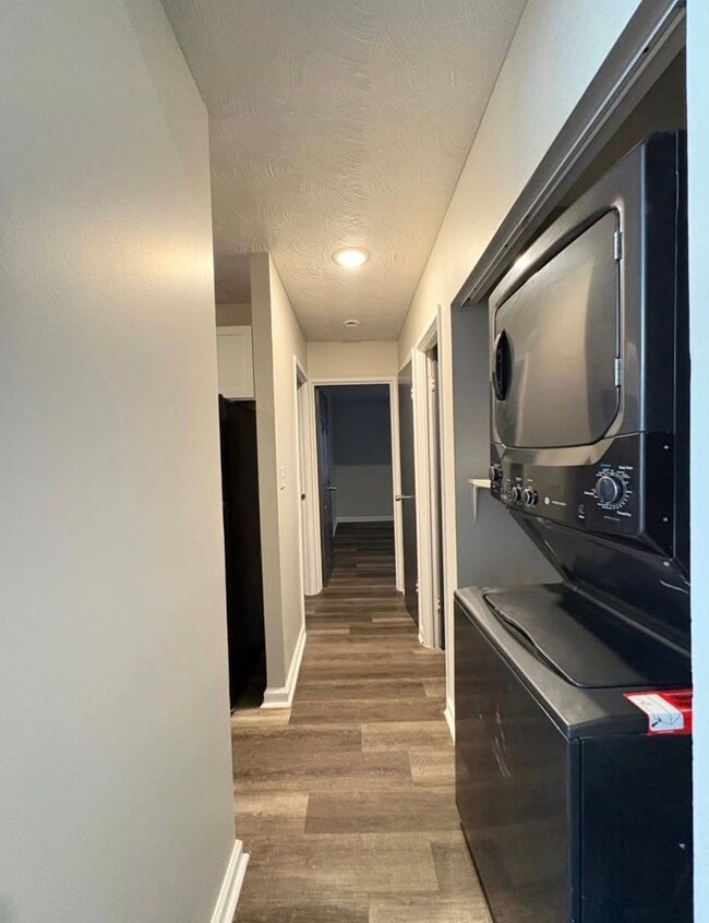 Building Photo - Experience Luxury Living at Bellagio Living I: Modern Apartments in Lawrence, Indiana