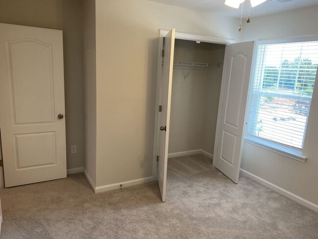 Building Photo - Coming Soon!!!  Townhome in Ardrey North