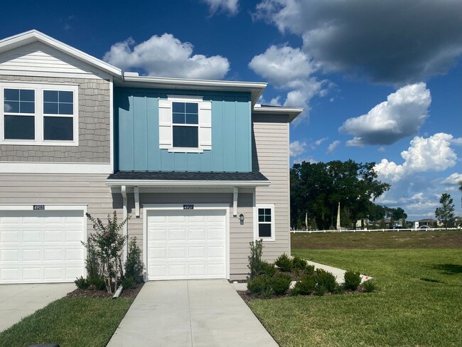Primary Photo - New 3/2.5 End Unit Townhouse!