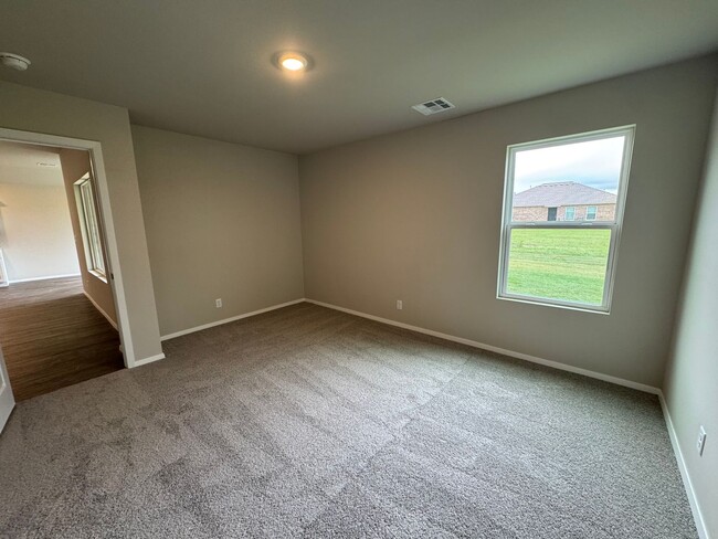 Building Photo - Brand New 4 Bedroom in Bixby