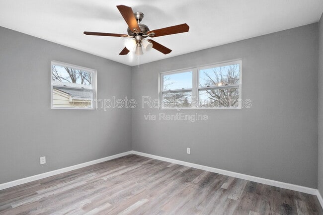 Building Photo - 50 Lynn Meadows Ln