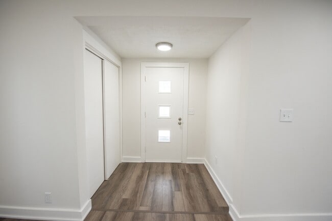 Building Photo - 1937 Washington Ave