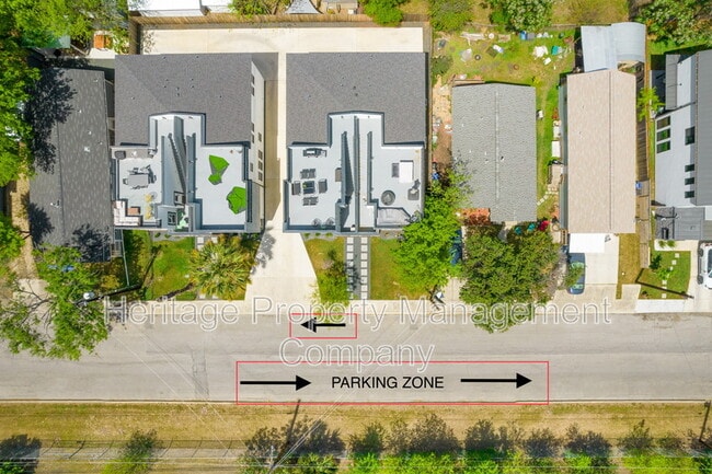 Building Photo - 719 Eleanor Ave