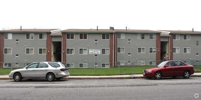 Building Photo - Saint Georges Apartments