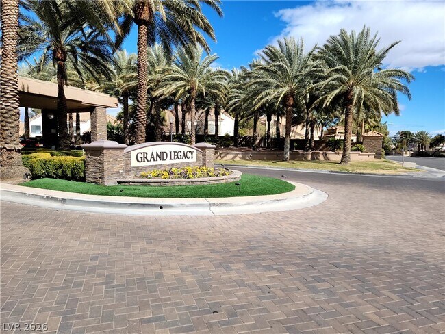 Building Photo - 54 Grossinger Ct