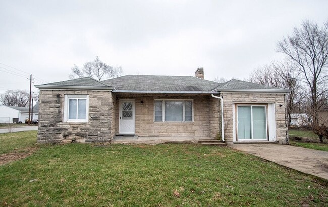 Primary Photo - 3309 Mars Hill St