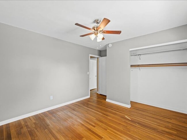 Building Photo - Get $725 off your security deposit OR $250...