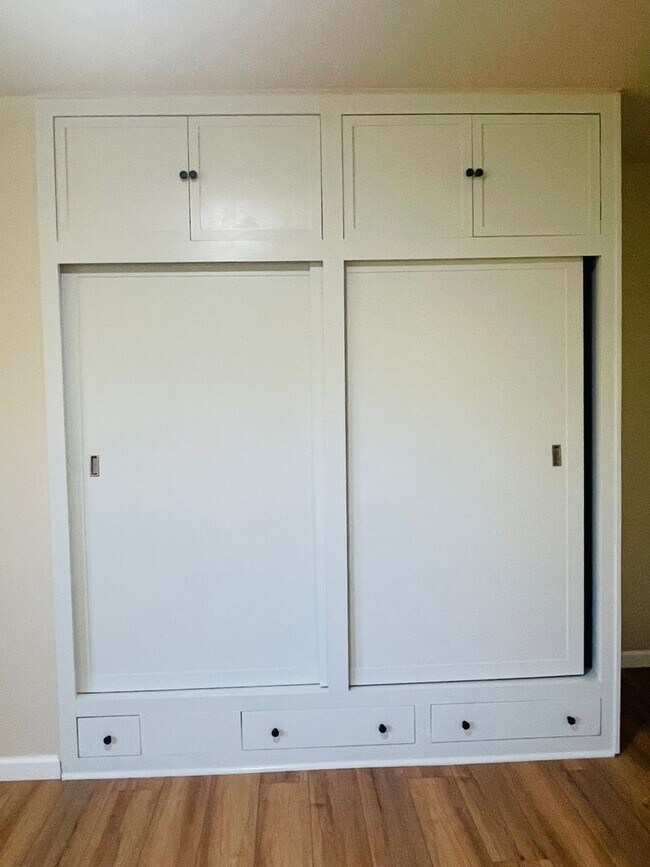 Building Photo - Charming 3-bedroom, 2-bathroom single story home located in the heart of Fillmore