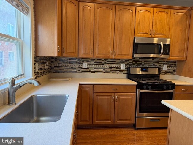 Building Photo - 2352 Cobble Hill Terrace