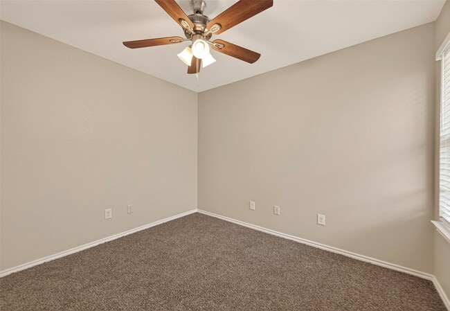 Building Photo - 2730 Morgensen Dr